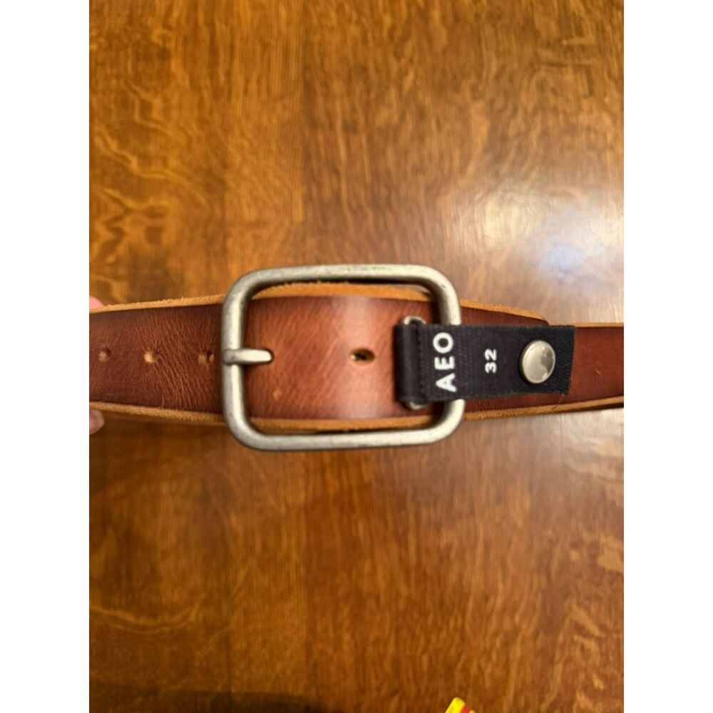 NWT American Eagle Genuine Leather Brown Belt Size 32 | Distressed Silver Buckle